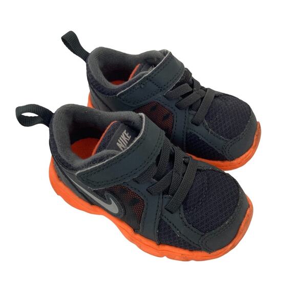 Nike Gray Black Orange Sneakers Sz 5C Style 525592-001 - Picture 7 of 7